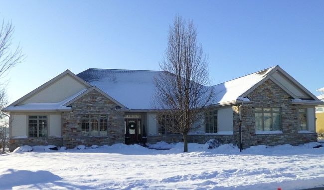 1st image of 9709 Hill Creek Dr