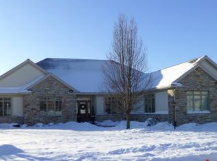 9709 Hill Creek Dr, Verona, WI 53593