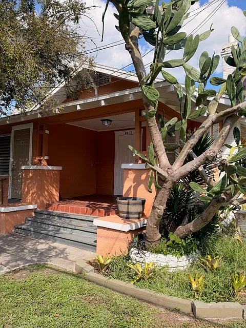 2 bed, 700 sqft, $1,050 — Photo 3