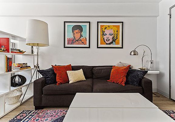 3rd image of 25 W 13th St APT 3AS