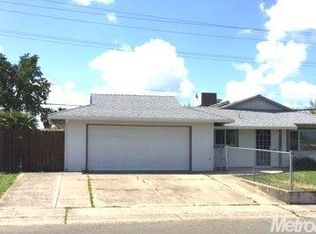 3800 Galbrath Dr, North Highlands, CA