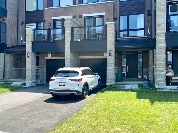 31 Red Maple Ln, Barrie, ON L9J 0N4