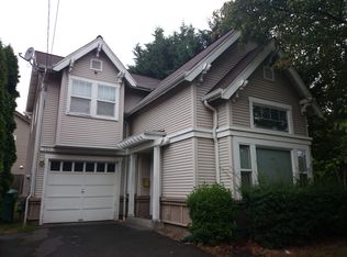101 25th Ave S, Seattle, WA 98144