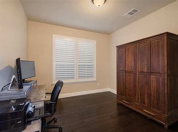 5th image of 2406 Sundown Pkwy