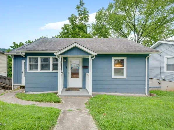 2973 Ashley St, Kingsport, TN 37664