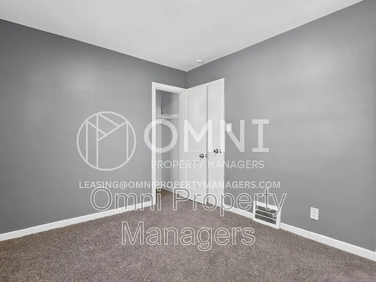 20553 Hamburg St — Photo 4