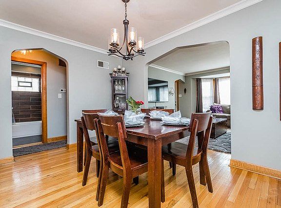 5th image of 5552 S Melvina Ave