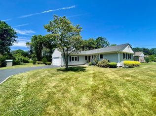 162 Cambon Ave, Saint James, NY 11780