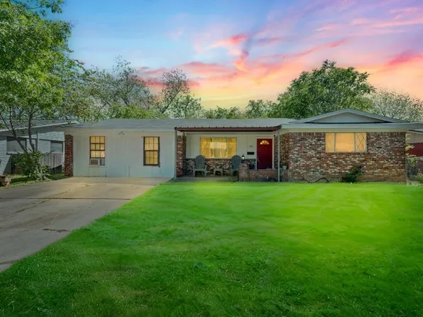 1001 N 57th St, Waco, TX 76710