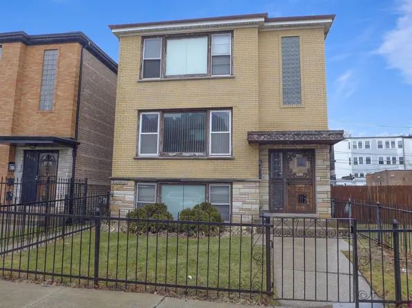 7525 S Yates Blvd, Chicago, IL 60649