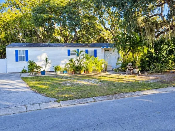 1301 LIVE OAK PARKWAY, TARPON SPRINGS, FL 34689
