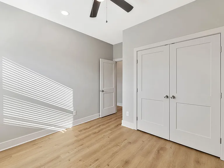 576 Long Path Ct — Photo 15