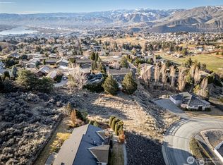 155 Stoneybrook Ln, Wenatchee, WA 98801