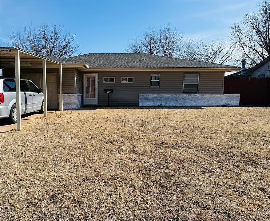 1st image of 329 S 24th St