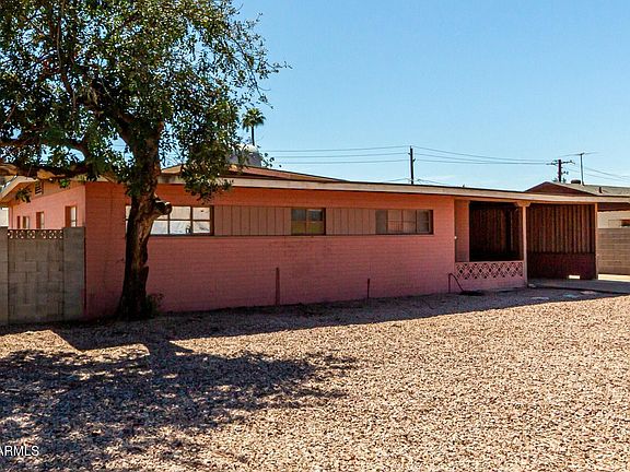 4th image of 1533 W PEPPER Place