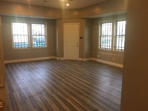 Living room - common area