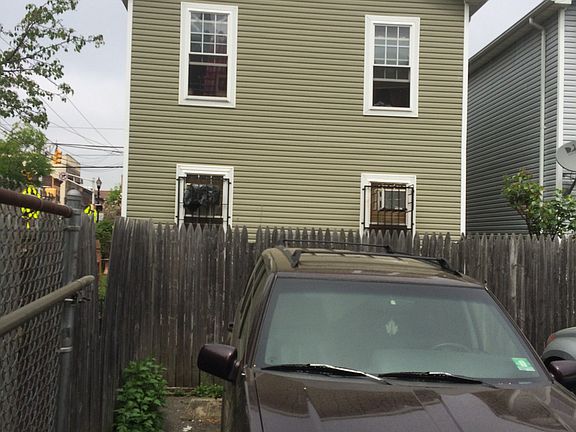 2nd image of 79 Belmont Ave