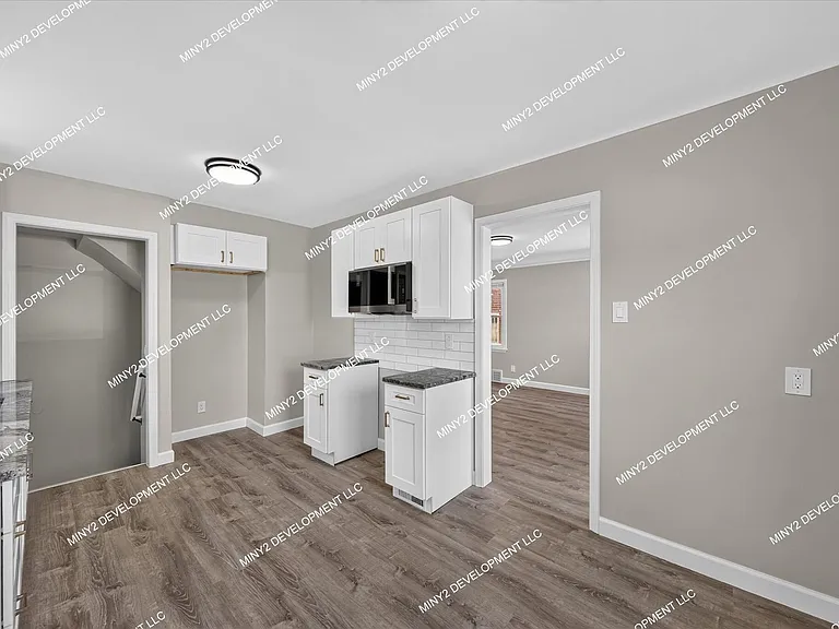16836 Rutherford St — Photo 10