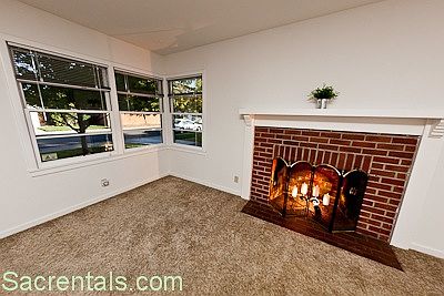 4th image of 3744 58th St
