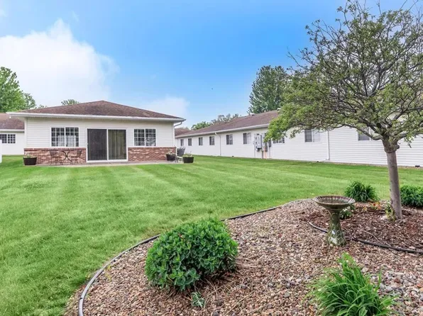 The Gardens at Kristy Apartments, 1077 Kristy Ln #1075, Onalaska, WI 54650