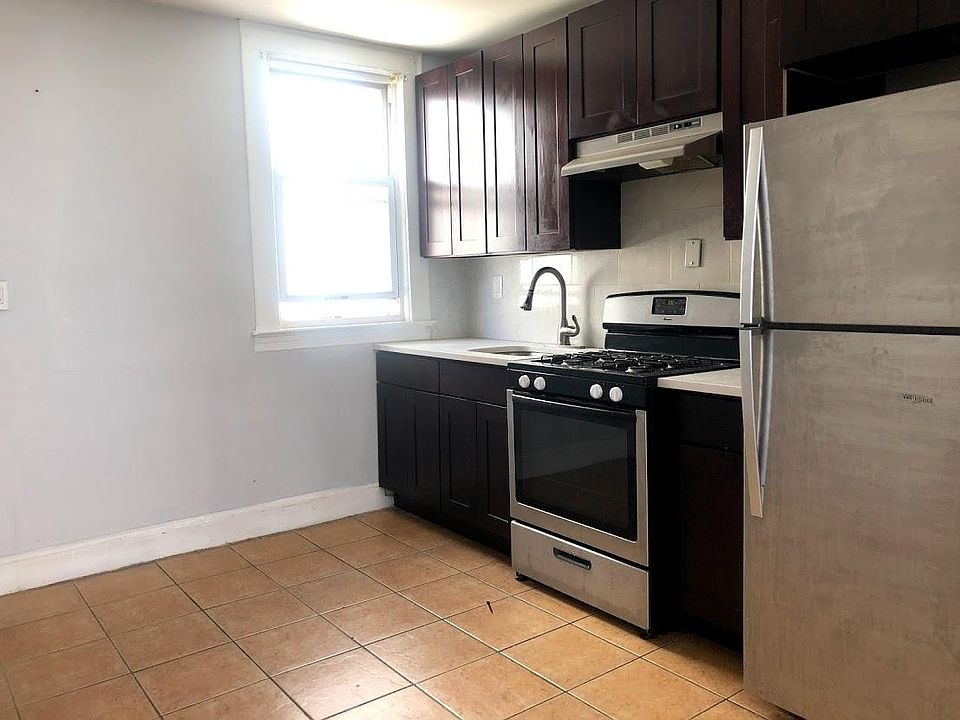 1st image of 191 Munn Ave #2