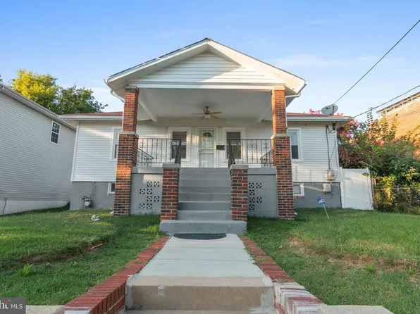 4236 Eads St NE, Washington, DC 20019