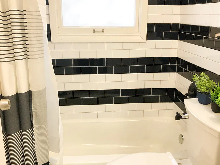 420 E Dewey Pl #208 — Photo 8