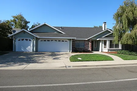 2011 Pebble Beach Dr photo 1