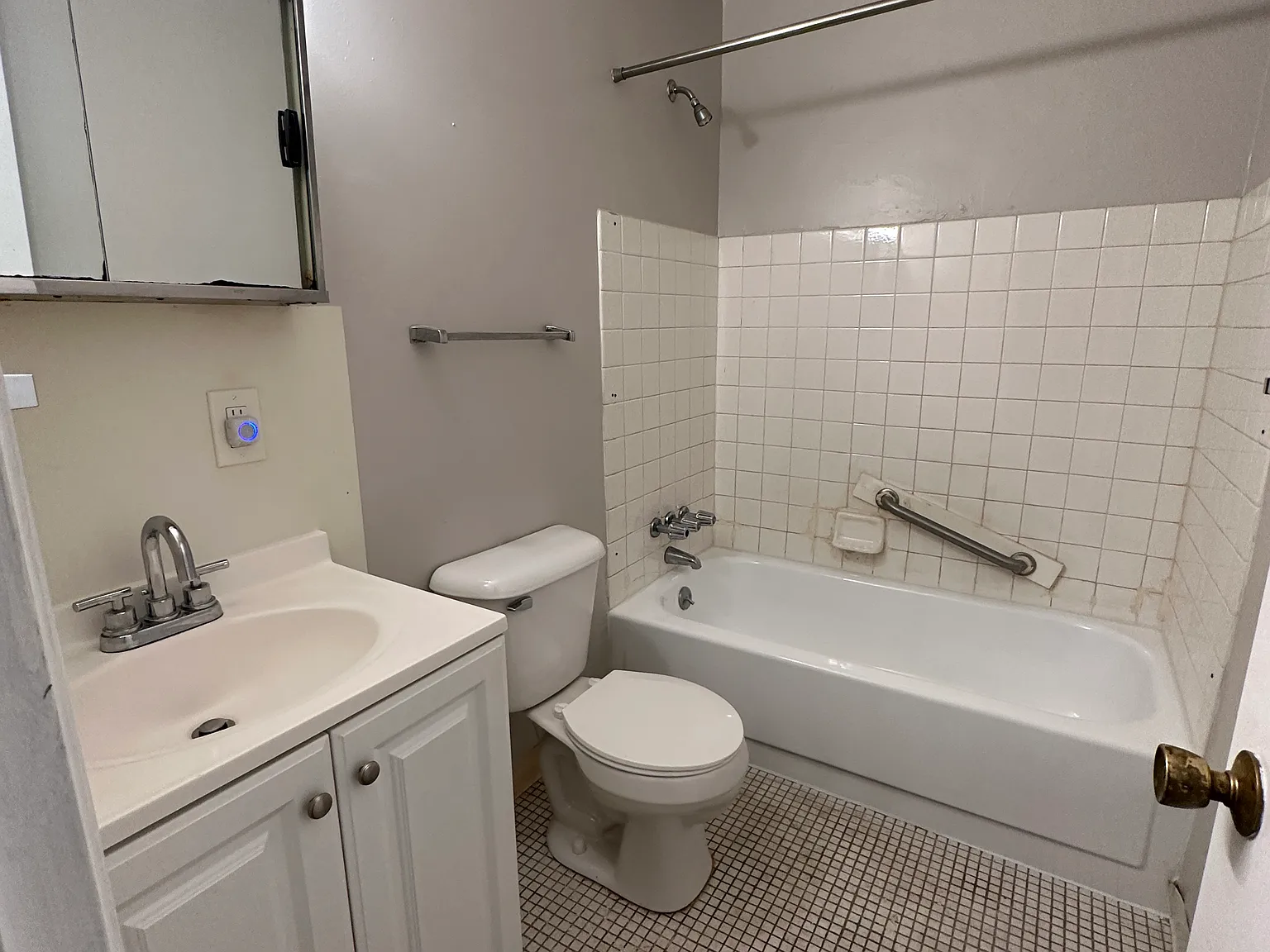 1 bed, $795 — Photo 3