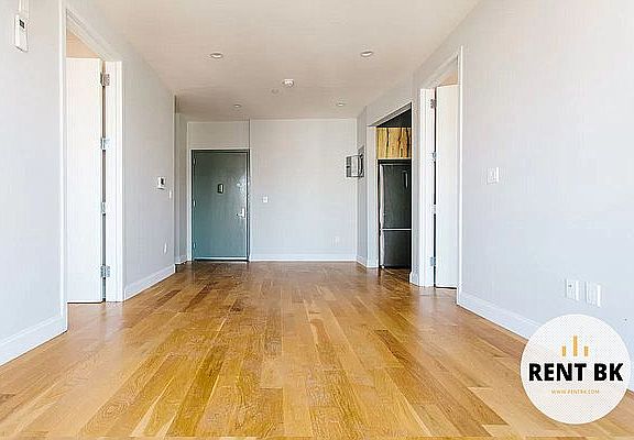 5th image of 20 Jefferson St #3B