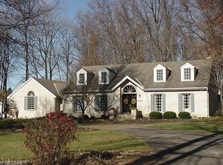 9269 Hillview Dr NE, Warren, OH