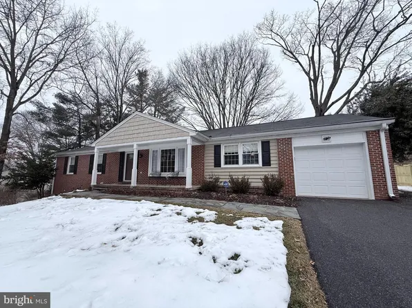 9328 Dunloggin Rd, Ellicott City, MD 21042