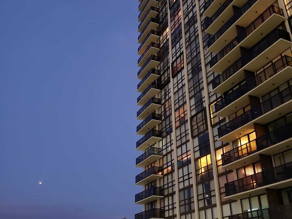1st image of 600 NE 36th St APT 510