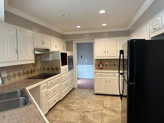3808 Big Horn Trl — Photo 2