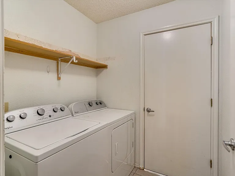 20821 Pacers Gait Ln — Photo 15