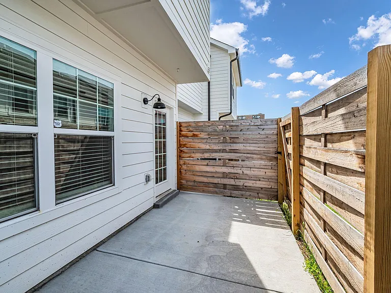 Robinsons Rowhouse Townhomes — Photo 51