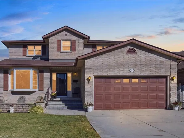 25 Candor Cres, Hamilton, ON L8E 4X6