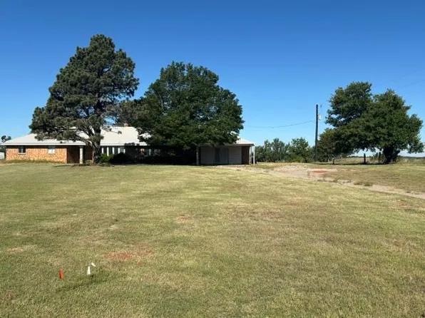 16056 S Watertower Rd, Binger, OK 73009
