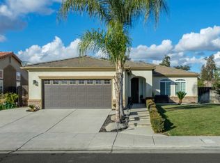 5571 E Christine Ave, Fresno, CA 93727