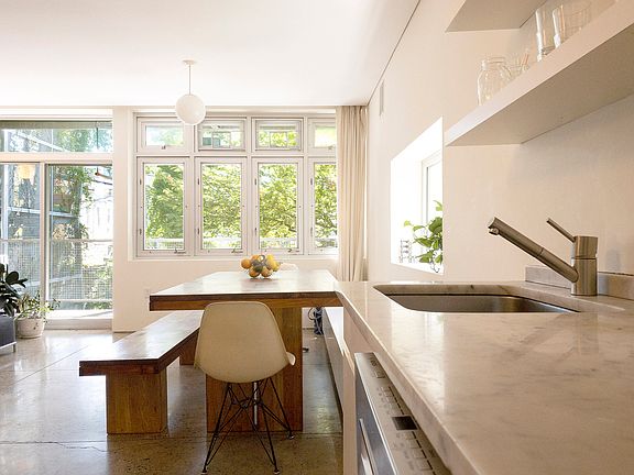 5th image of 270 21st St #2