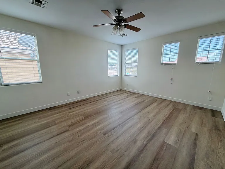 8688 Mesquite Hills St — Photo 11