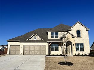 717 Soprano Dr, Forney, TX 75126