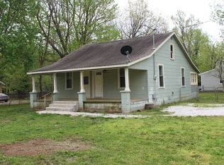 1524 W Catalpa St, Springfield, MO 65807