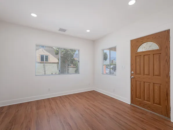 121 S Lotus Ave, Pasadena, CA 91107
