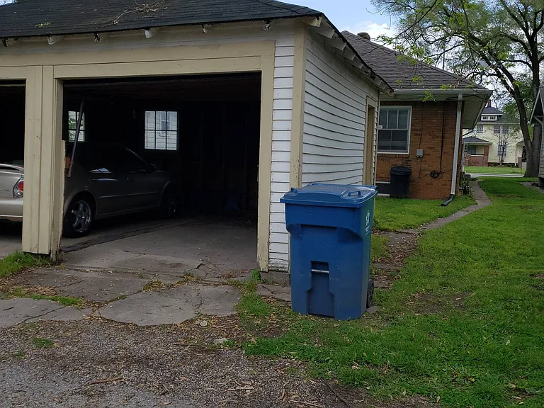 5326 N College Ave — Photo 5