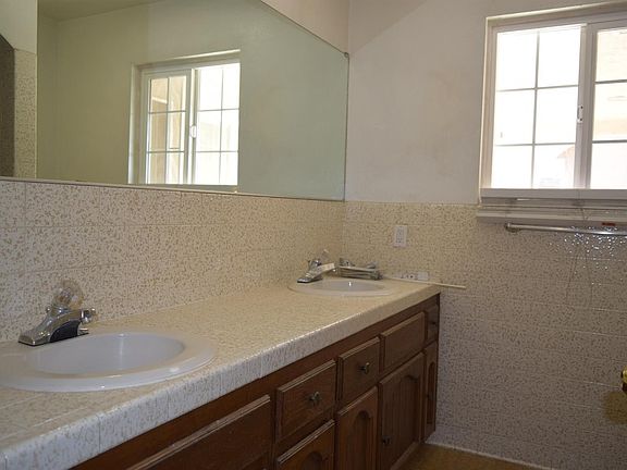 5th image of 13170 Candleberry Ln