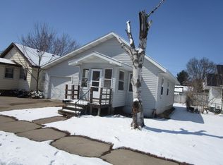 601 6th St, Mosinee, WI 54455