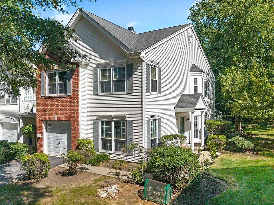 301 Pheasant Run