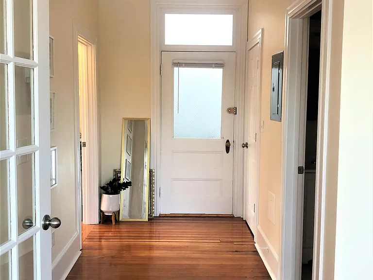9 Seaverns Ave #3F — Photo 10
