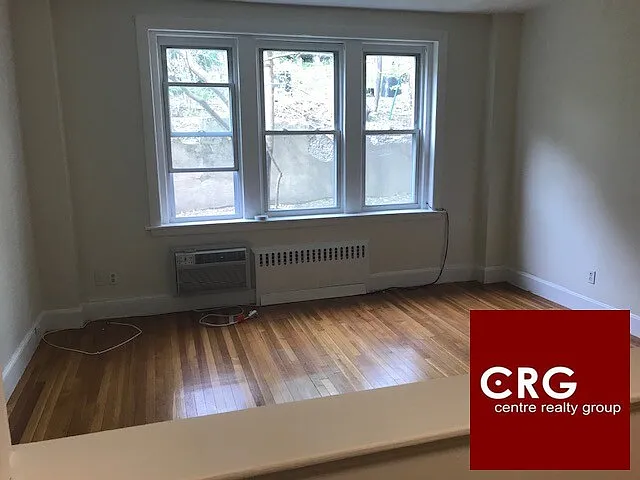 1 bed, 1.0 bath, $2,575 — Photo 2